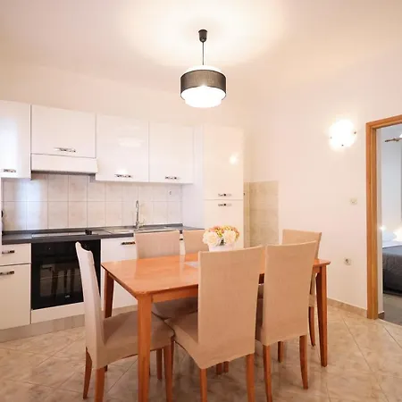 Apartments Kiara Bibinje Exterior photo