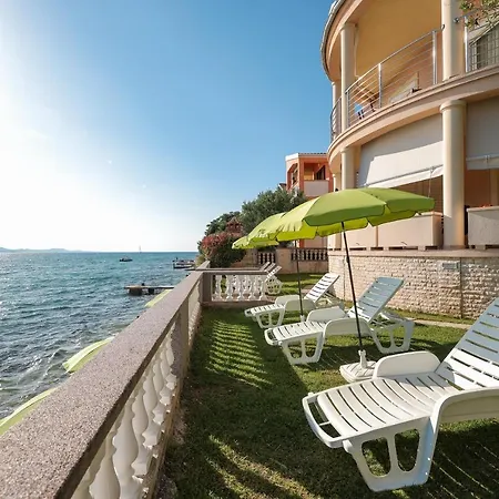 Apartments Kiara Bibinje Exterior photo